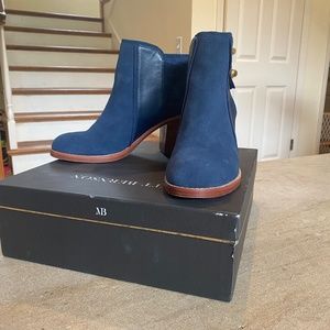 Matt Bernson navy blue ankle boots 9.5 M